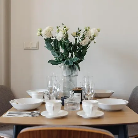 The Townhouse By Loft Affair Aparthotel