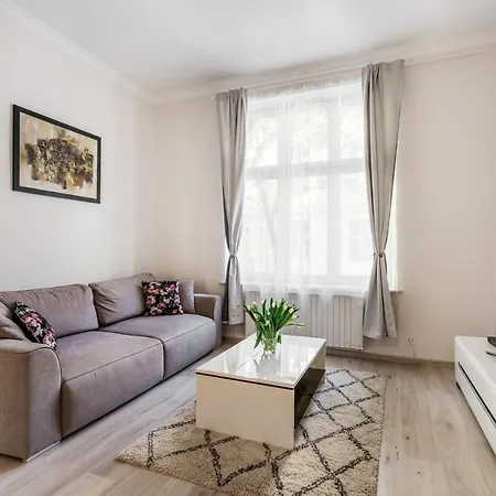 Aparthotel The Townhouse By Loft Affair