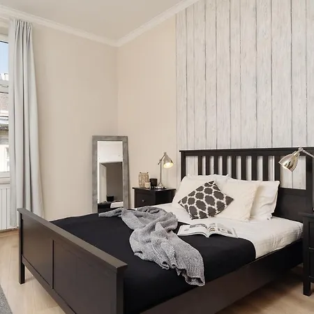 The Townhouse By Loft Affair Appart hôtel