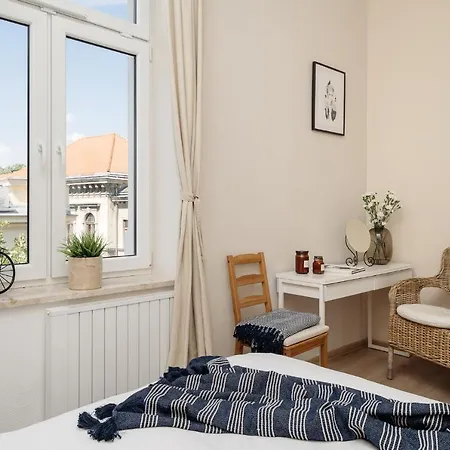 The Townhouse By Loft Affair 3*